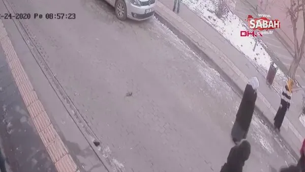 Muş'ta kadınların saç koparan feci sokak kavgası kamerada | Video