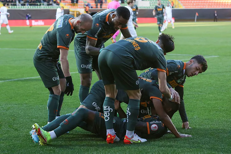 Son dakika: Ziraat Türkiye Kupası'nda çeyrek finale yükselen takımlar