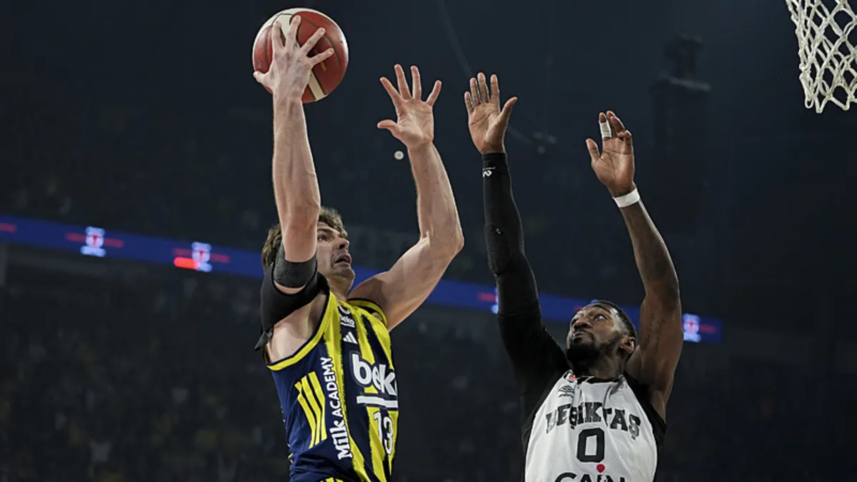 Tarık Biberovic: “Takımımla gurur duyuyorum. Tarık Biberovic: “Takımımla gurur duyuyorum.