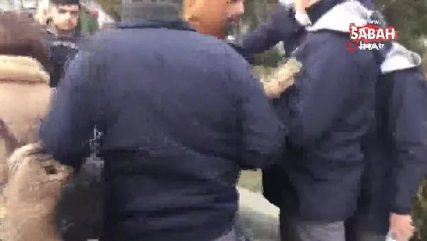 Meydan dayağını görüntüleyen muhabire saldırı kamerada | Video