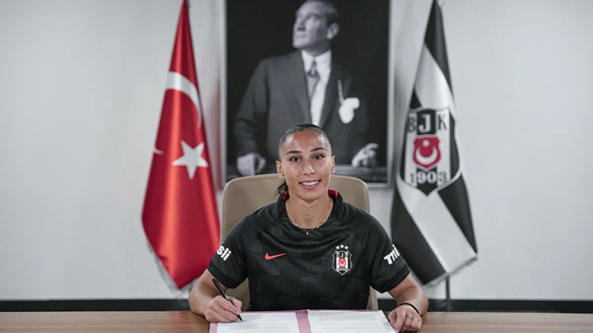 Amira Ould Braham, Beşiktaş'a imza attı!