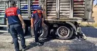 Tırın balataları alev aldı! İtfaiye felaketi önledi
