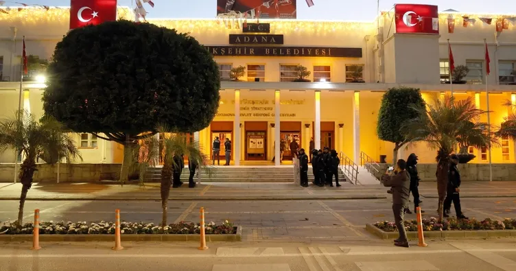 Adana Büyükşehir Belediyesinin ihalelerinde usulsüzlük iddiasıyla ilgili 12 sanığa dava