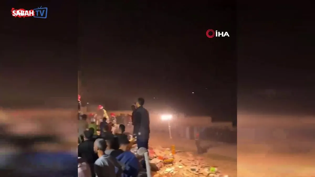 Fas'ta dört katlı bina çöktü: 11 ölü | Video videosunu izle | Son ...