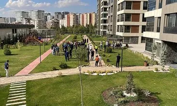 Şanlıurfa'da site bahçesinde alacak verecek kavgası: 4 kişi yaralandı! #sanliurfa