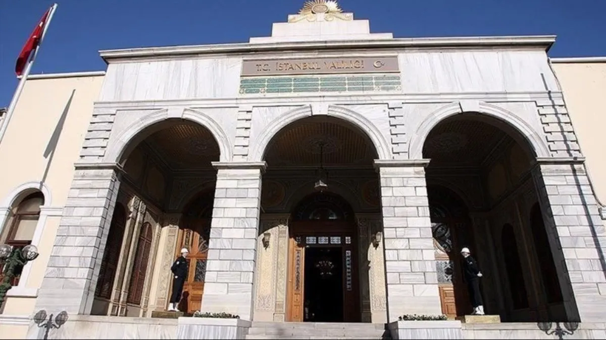 İstanbul Valiliğinden “bazı öğretmenlerin açığa alındığı” iddialarına ilişkin açıklama: İstanbul Valiliğinden “bazı öğretmenlerin açığa alındığı” iddialarına ilişkin açıklama: