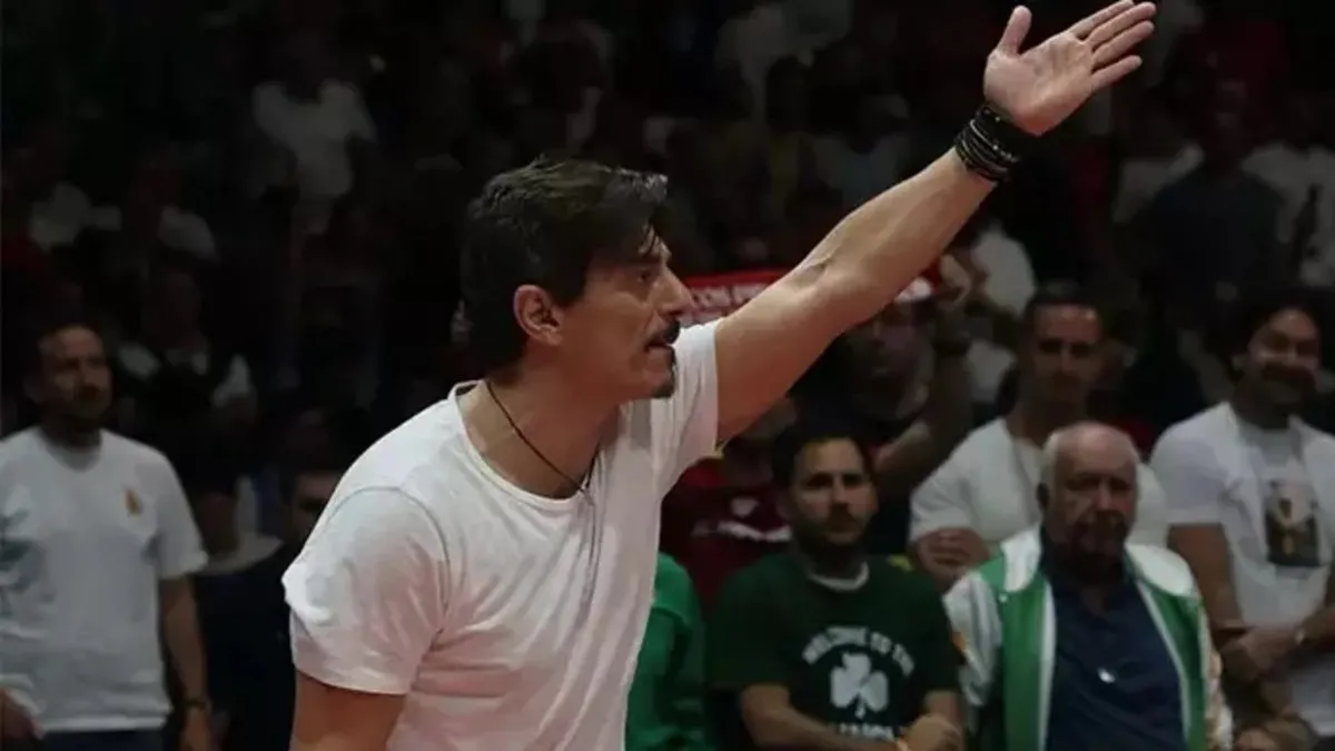 Panathinaikos'un başkanından skandal hareket! Fenerbahçe maçında çılgına döndü