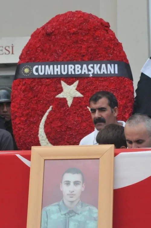Türkiye şehitlerini uğurluyor