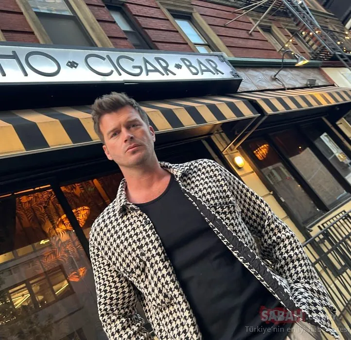 40 yaşındaki yakışıklı oyuncu Kıvanç Tatlıtuğ göz kapaklarını mı aldırdı? Sosyal medya onu konuştu!