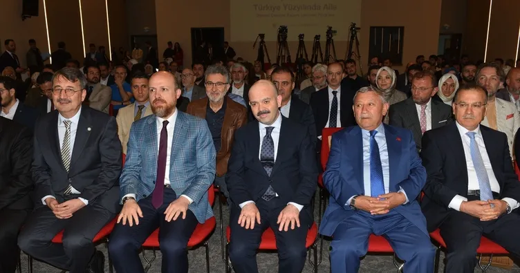 İbn Haldun Üniversitesi Türkiye Yüzyılında aileyi ele aldı
