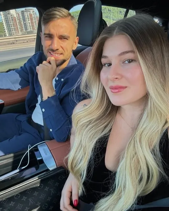 Kerem Aktürkoğlu’ndan sonra Yunus Akgün de ilk adımı attı: Tuğçe Alaca’ya bakın nasıl evlenme teklifi etti...