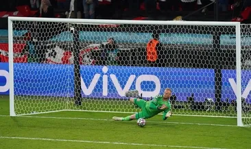 Son dakika: İngiltere-Danimarka maçına damga vurdu! O taraftar aranıyor! ’Ömür boyu men’