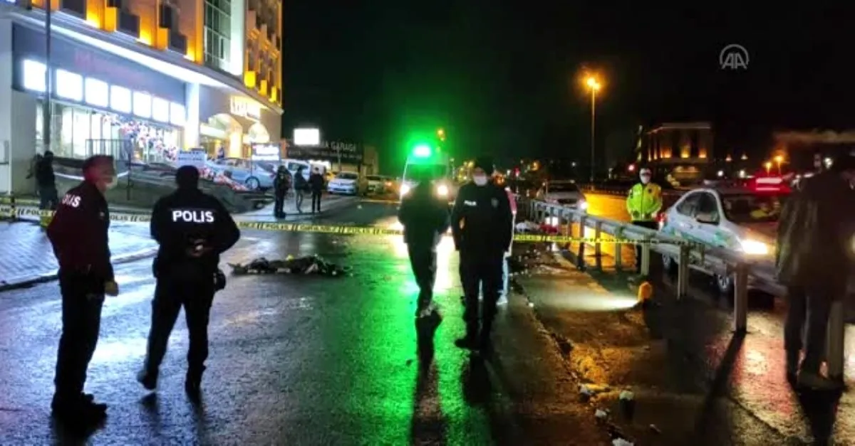 Istanbul Da Feci Kaza 1 Kisi Oldu 2 Kisi De Yarali Son Dakika Haberler