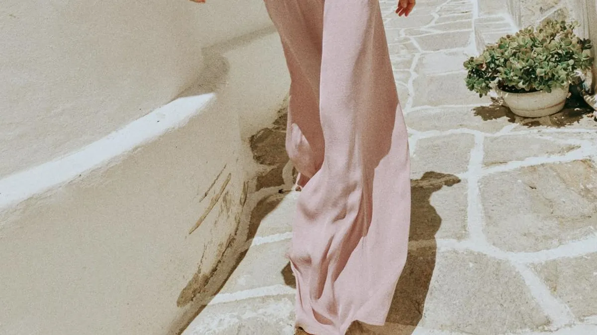 Trend olan o ürünü giyen sakatlanıyor: Akıllara durgunluk veren ‘Katil pantolon’ gündemden düşmüyor! Trend olan o ürünü giyen sakatlanıyor: Akıllara durgunluk veren ‘Katil pantolon’ gündemden düşmüyor!