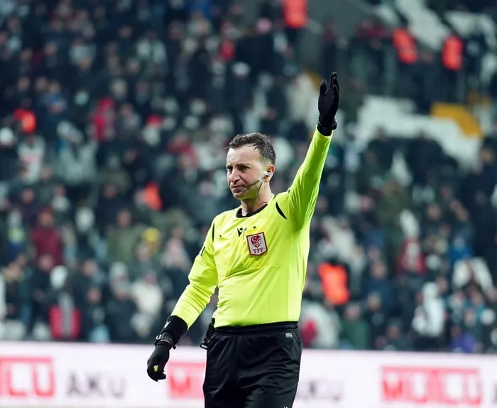 son-dakika-haberi-besiktas-galatasaray-derbisinin-hakemi-aciklandi-tffden-flas-karar-1742999374494.jpeg
