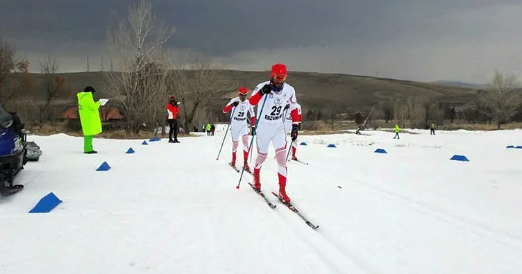 Vanlı kayakçı Ömer Ayçiçek ikinci oldu