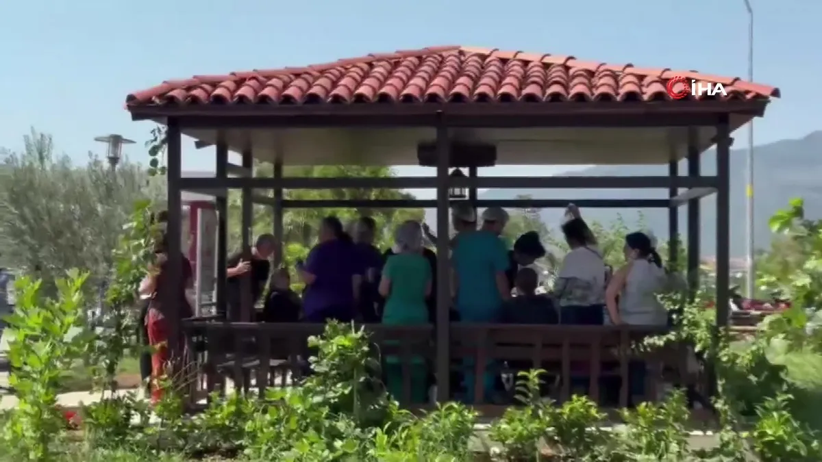 Muğla’da hastanede yangın: Hastalar tahliye edildi | Video videosunu izle Muğla’da hastanede yangın: Hastalar tahliye edildi | Video videosunu izle