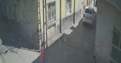 Otomobilin altında kalan 2 yaşındaki Cumali öldü #adana