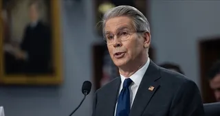 Fed’in güveni sarsılıyor