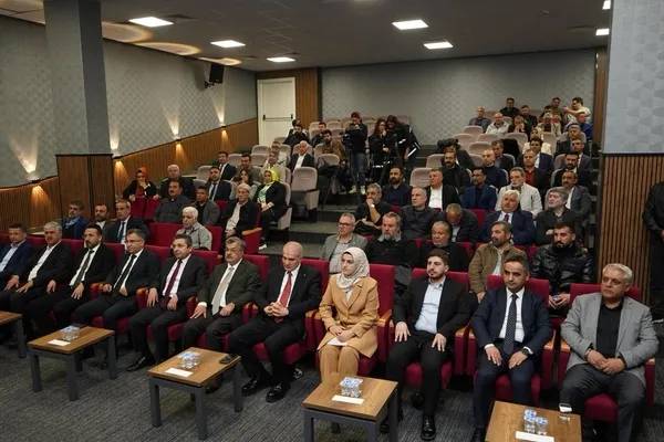 adiyamanda-saglik-yatirimlari-degerlendirildi-1775317789828.jpg