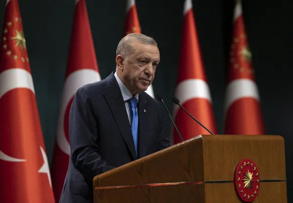 son-dakika-baskan-erdogandan-kabine-toplantisi-sonrasi-onemli-aciklama-vatandaslara-turk-lirasi-cagrisi-1661186888287.jpg