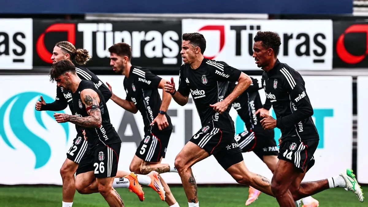 Beşiktaş, Fenerbahçe derbisinin hazırlıklarına başladı! Beşiktaş, Fenerbahçe derbisinin hazırlıklarına başladı!