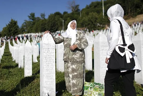 Srebrenitsa soykırımının 20. yılı