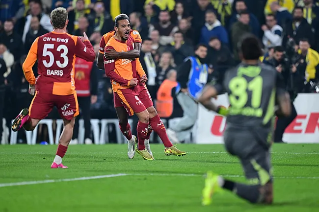 son-dakika-haberi-fenerbahce-galatasaray-derbisinde-kazanan-yok-1764617666754.jpeg