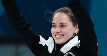 Rus sporcu Anastasia Bryzgalova güzelliği ile büyüledi