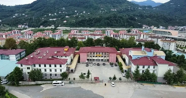 Lise kantininde çifte cinayet