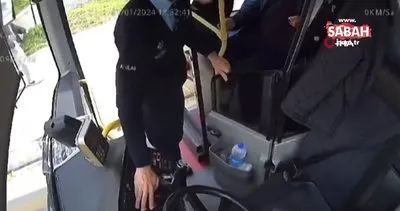Otobüs şoförü rahatsızlanan yolcuyu hastaneye yetiştirdi, o anlar kamerada