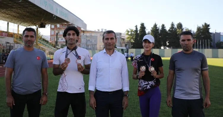 İl Müdürü Keleş sporcuları ziyaret etti