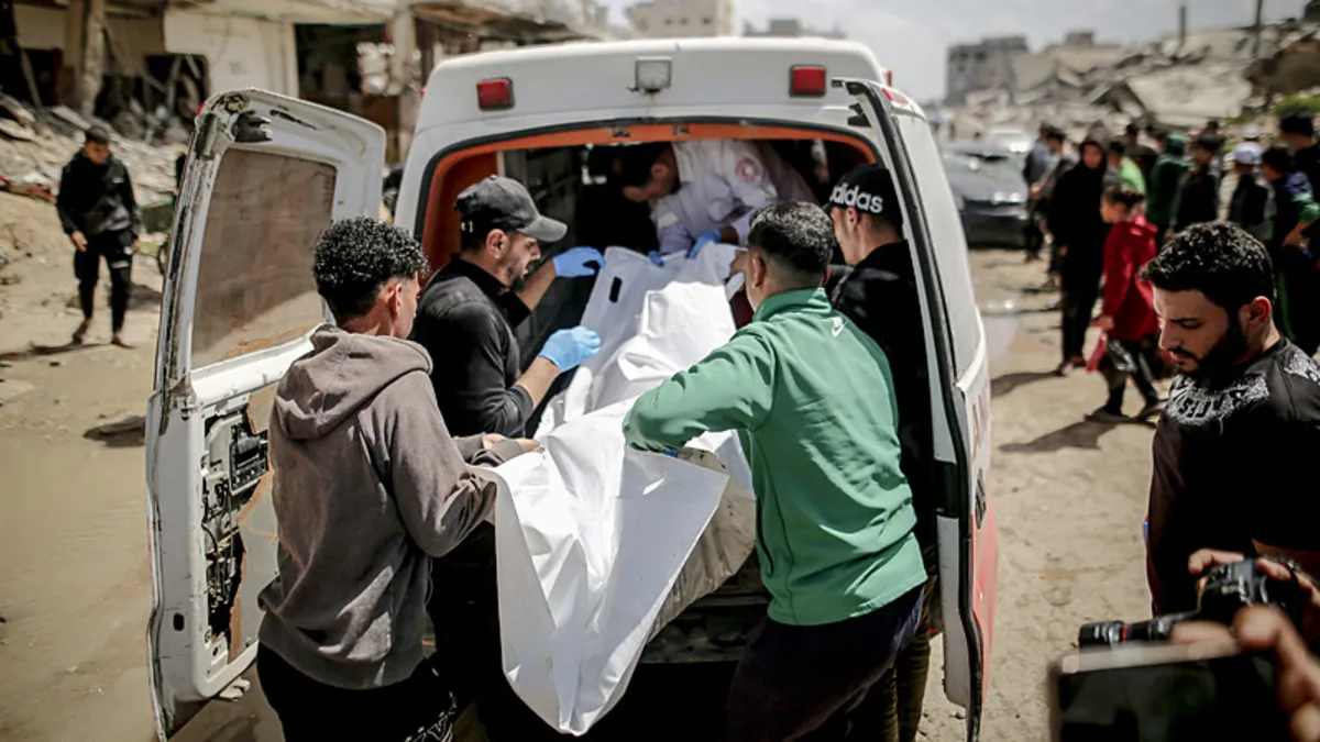 Katil İsrail sivillerin toplandığı alanı vurdu: 1 Filistinli hayatını kaybetti