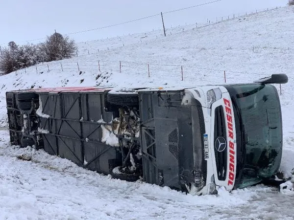 bingoldeki-otobus-kazalari-14-yarali-taburcu-edildi-1700484462338.jpg