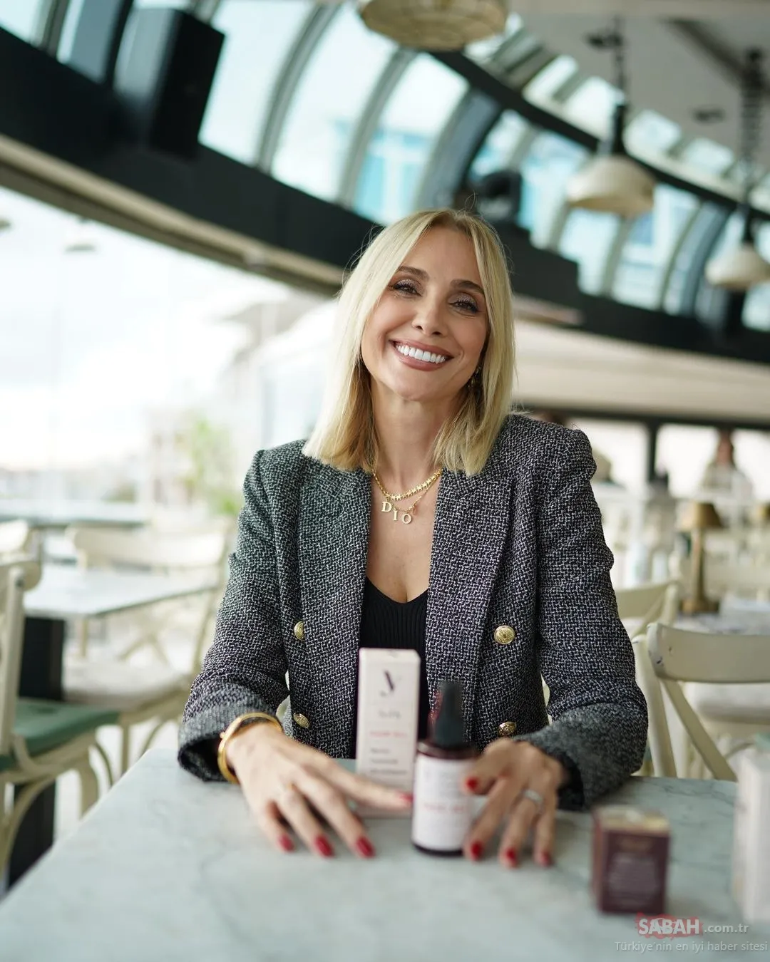 Fenomen Sebile Ölmez ile yapım şirketi arasında reyting krizi! 300 bin ...