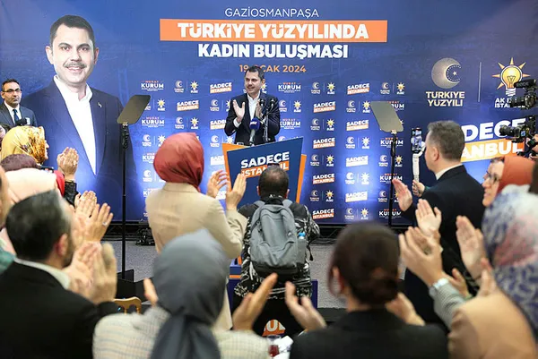 Murat Kurum annelere kreş sözü verdi, 'Sahipsiz sokak hayvanları sorununu çözeceğiz 'dedi