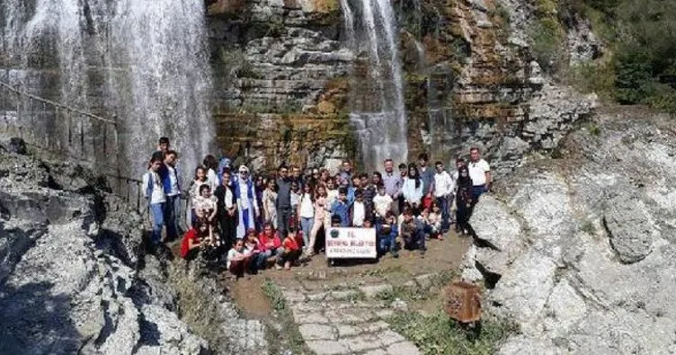 Şemdinlili 54 öğrenci Karadeniz’i gezecek