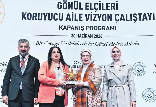 siz-de-kimsesiz-bir-cocuga-yuva-olun-1782847885504.jpeg