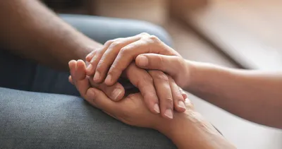 Mutluluğun kayıp kodu çözüldü! Başkasına yardım etmenin beynimizdeki şaşırtıcı ödül etkisi