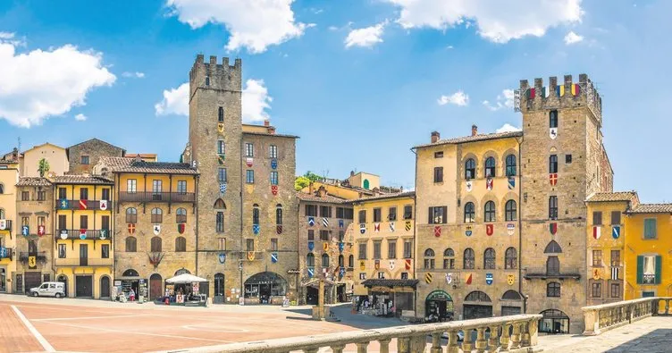 Arezzo hayatı güzelleştiriyor