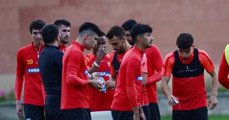 Kayserispor’da 9 futbolcu A takımda
