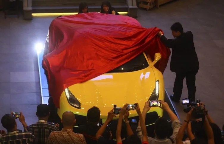 Ferrari 488 Spider Endonezya’da tanıtıldı.