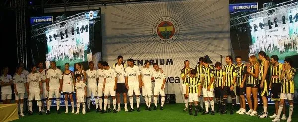İşte Fenerbahçe'nin yeni formaları