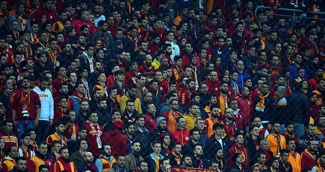 Super Lig De Seyirci Sayisi Artti Spor Haberleri