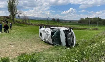 Kayseri’de öğrenci servisi devrildi: 16 yaralı
