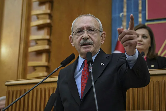 hulusi-akardan-kilicdaroglunun-tezkere-provokasyonuna-sert-tepki-soz-konusu-degil-1697561704973.jpg Kılıçdaroğlu ve HDP'den tezkere provokasyonu! AK Parti'den TBMM'de sert tepki: Söz konusu değil - 2