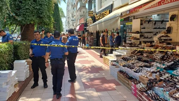 ramazan-kurt-gogsunden-vurularak-katledilmisti-telefoncu-cinayetinde-sir-perdesi-aralandi-meger-cani-intikam-i-1786627014259.jpg