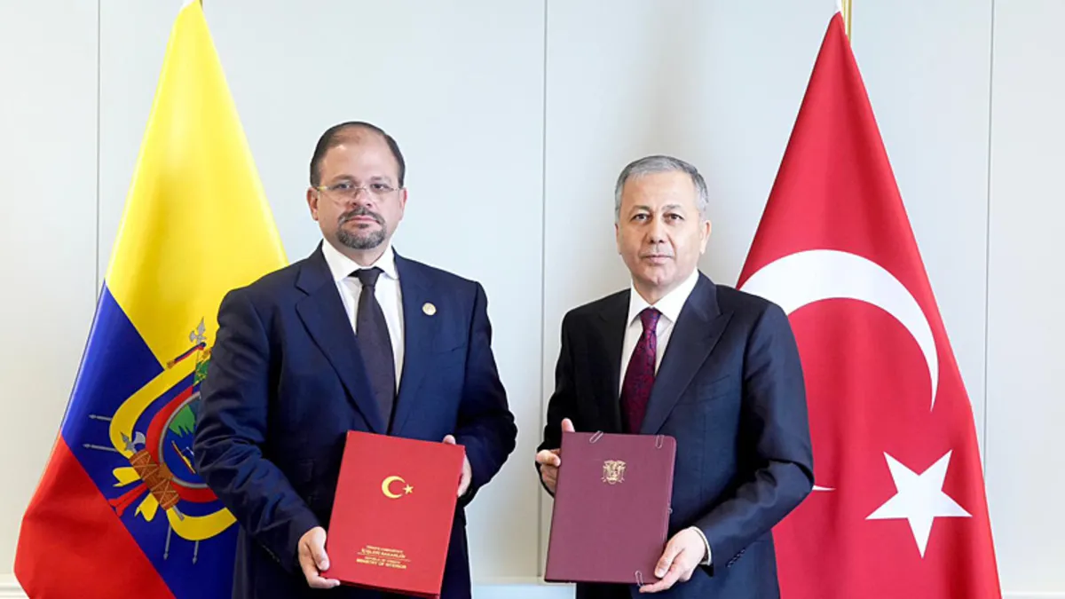 Bakan Yelikaya, Ekvador İçişleri Bakanı ile bir araya geldi! Bakan Yelikaya, Ekvador İçişleri Bakanı ile bir araya geldi!