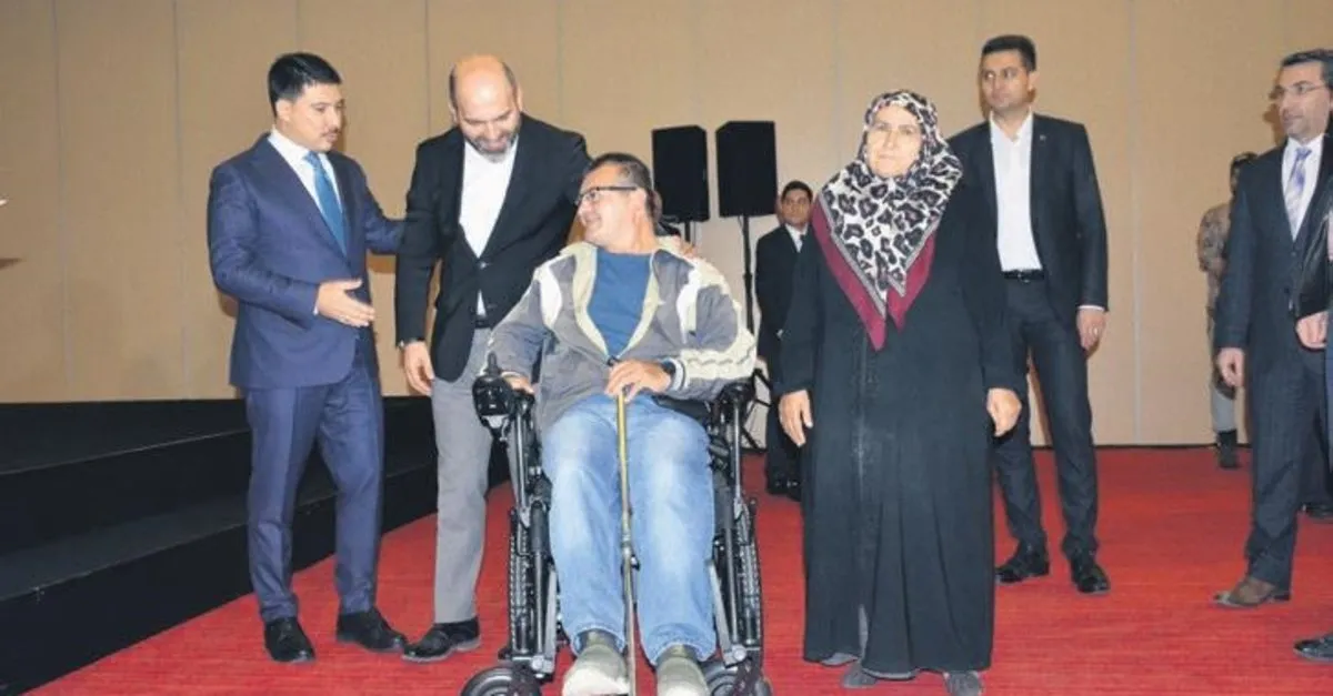 Hayirsever Is Adamindan Engelli Vatandaslara Akulu Sandalye Ankara Baskent Haberleri