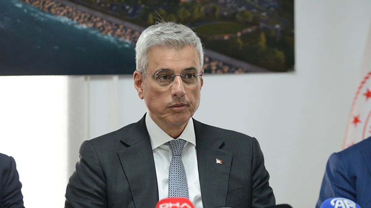 Bakan Memişoğlu: “Dünyanın en iyi sağlık hizmetini sunuyoruz” Bakan Memişoğlu: “Dünyanın en iyi sağlık hizmetini sunuyoruz”